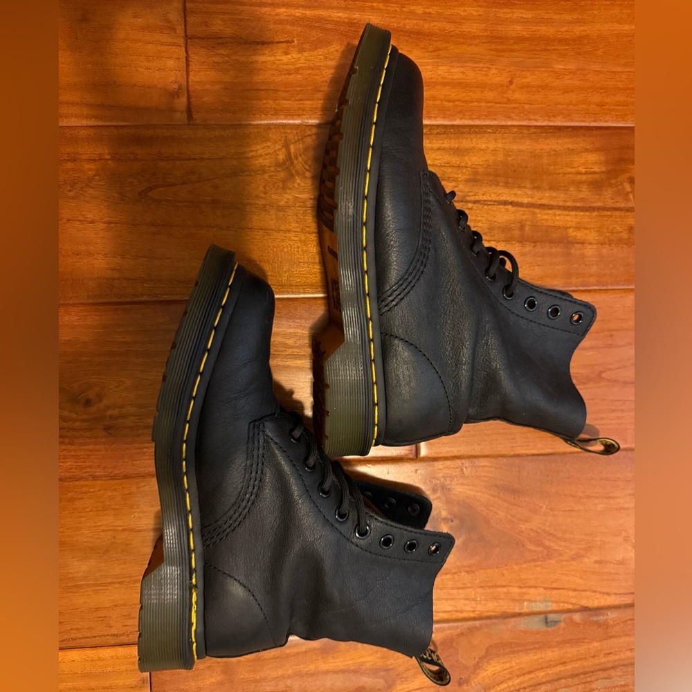 Dr.Martens Matte Black Boots - Picture 4 of 7